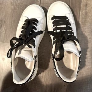 Alexander McQueen Studded Oversized Sneakers -
